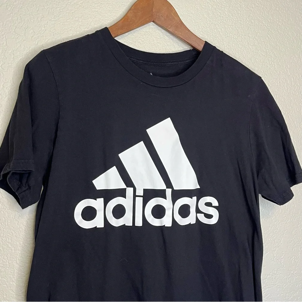 Adidas Black and White Logo T-Shirt Men's Medium